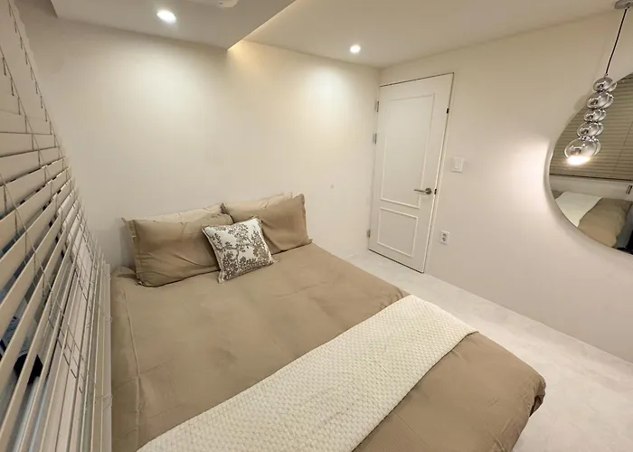 Апартаменты Grand 3br Familty House - 5 Beds *