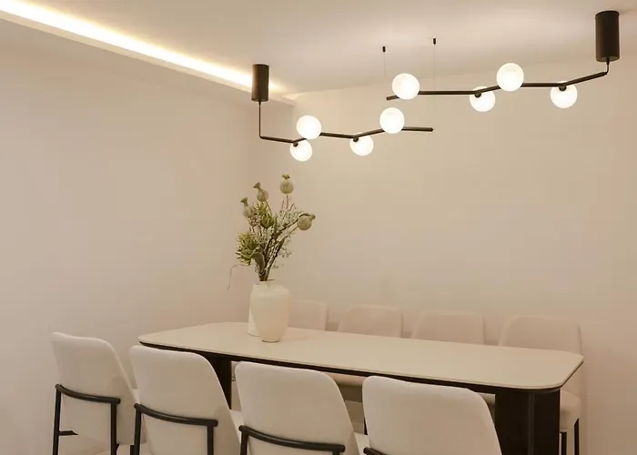 Апартаменты Grand 3br Familty House - 5 Beds