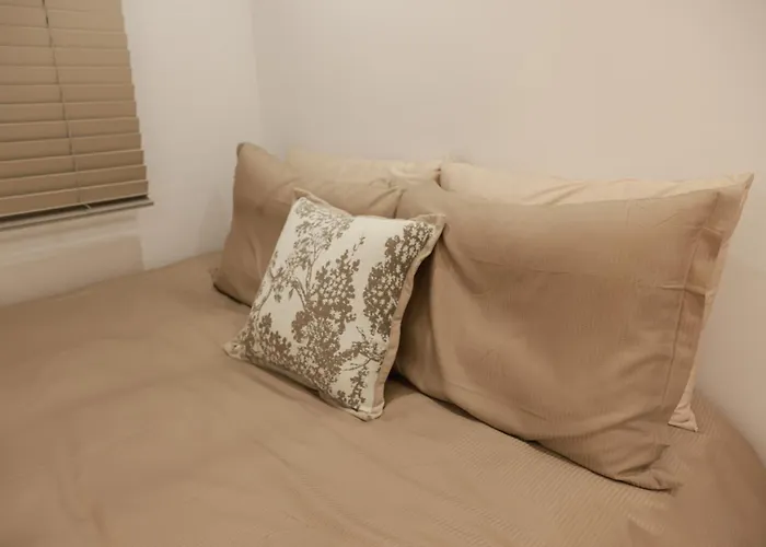 Grand 3br Familty House - 5 Beds Апартаменты *