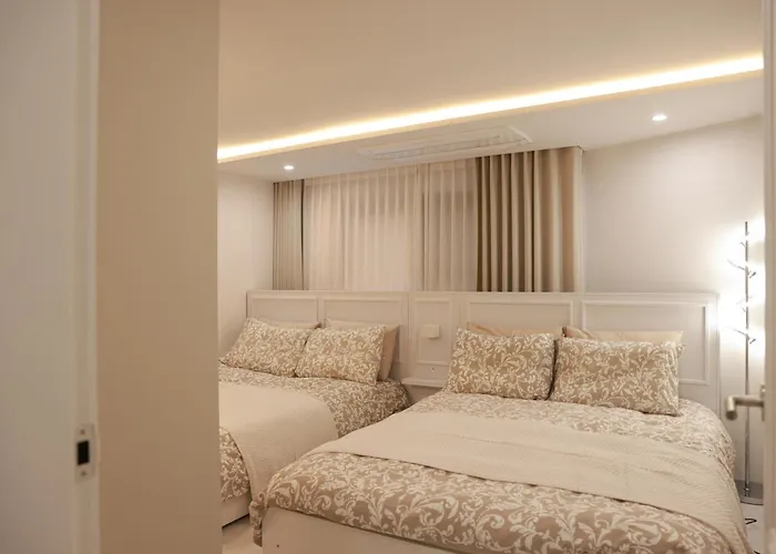 Апартаменты Grand 3br Familty House - 5 Beds *